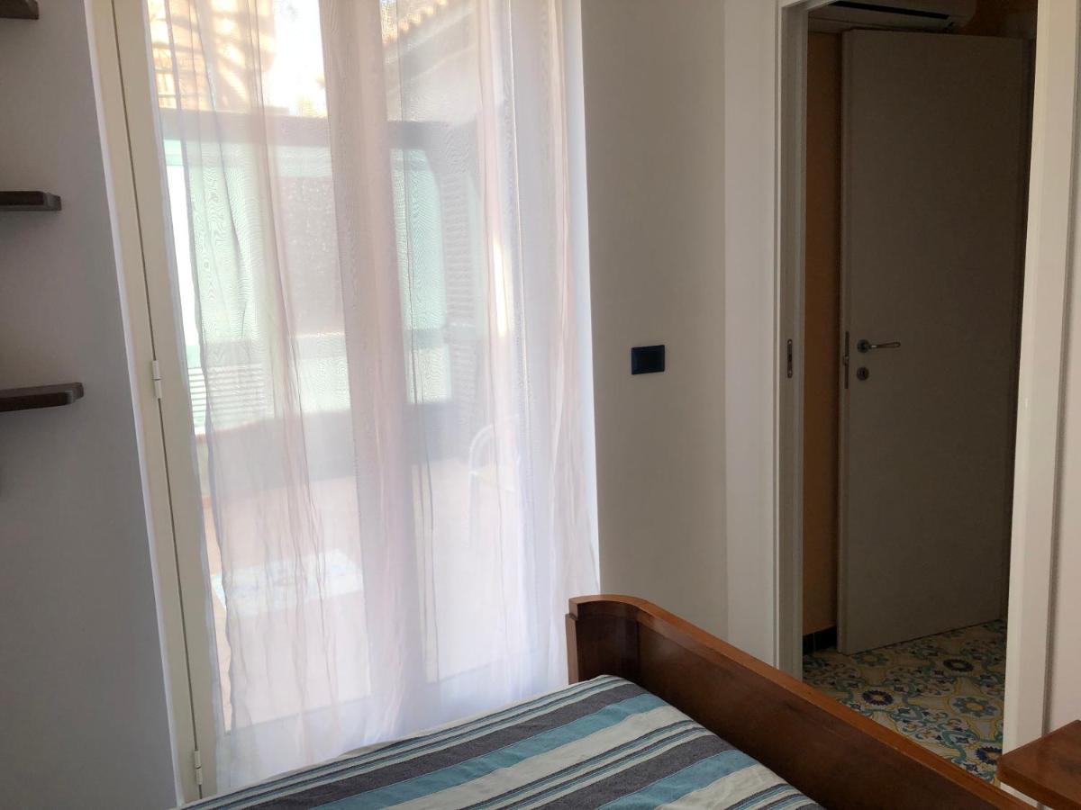 B&B Villa Zia Febronia ปัตตี ภายนอก รูปภาพ