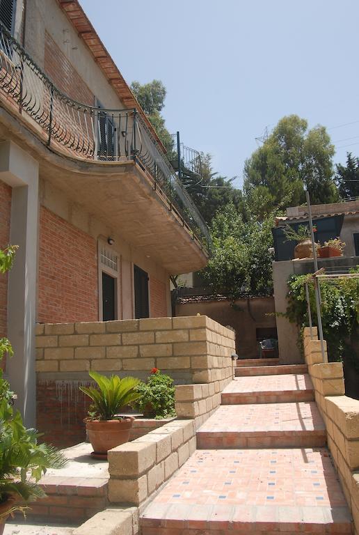 B&B Villa Zia Febronia ปัตตี ภายนอก รูปภาพ