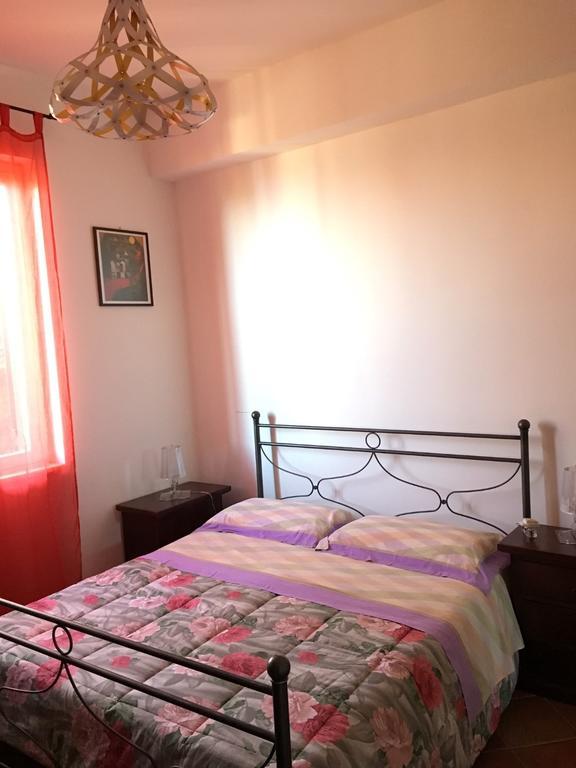 B&B Villa Zia Febronia ปัตตี ภายนอก รูปภาพ