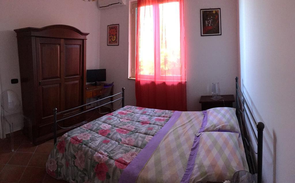 B&B Villa Zia Febronia ปัตตี ภายนอก รูปภาพ